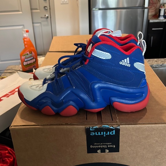 Crazy 8 - Picture 1 of 2